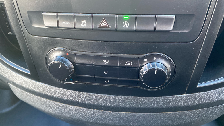 Mercedes-Benz Vito L3 Diesel Rwd 116CDI Progressive Van 9G-Tronic